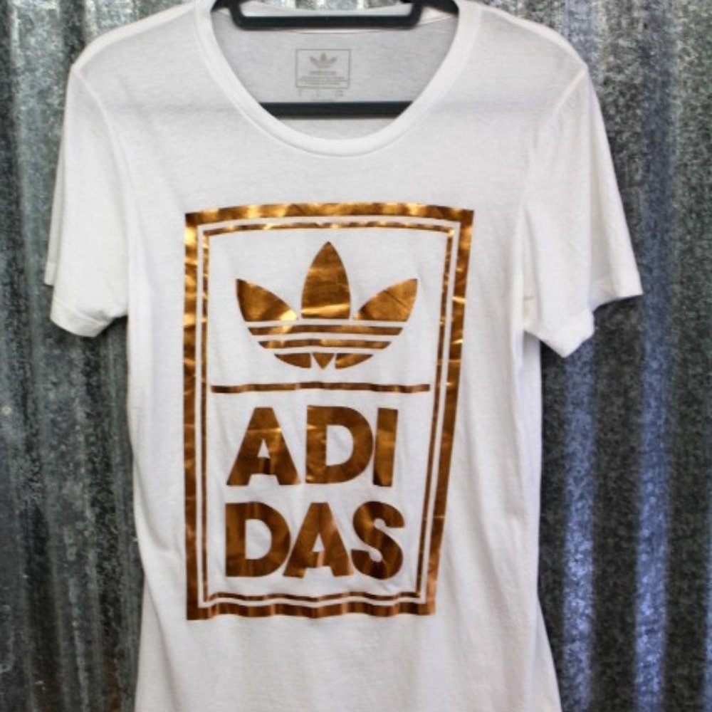 Adidas T-shirt